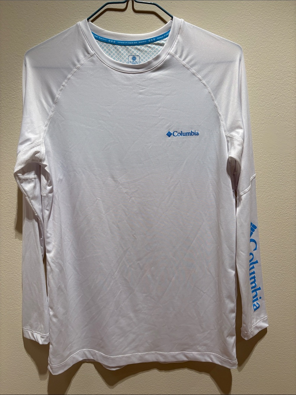 Columbia Omni-Freeze Zero Women’s Long Sleeve Cooling Performance Top (Korea)